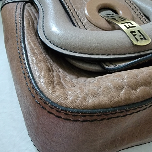 Fendi Nappa leather chain bag - Picture 5 of 11